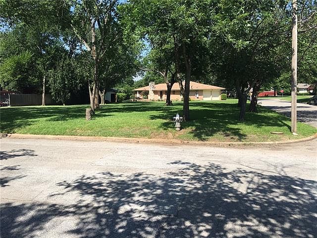 1st image of 3425 Jonette Dr