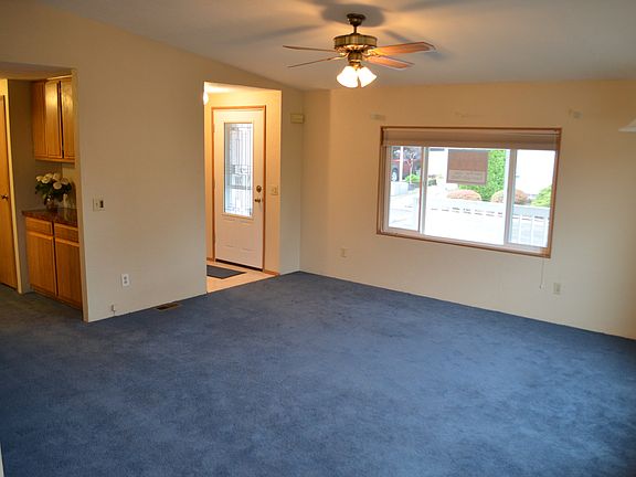 2nd image of 507 NE 99th St Unit 22