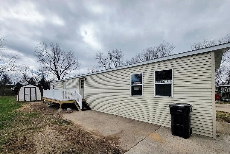 1st image of 170 Wallasey Dr SW