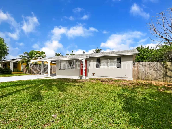 319 SW 9th Ave, Boynton Beach, FL 33435