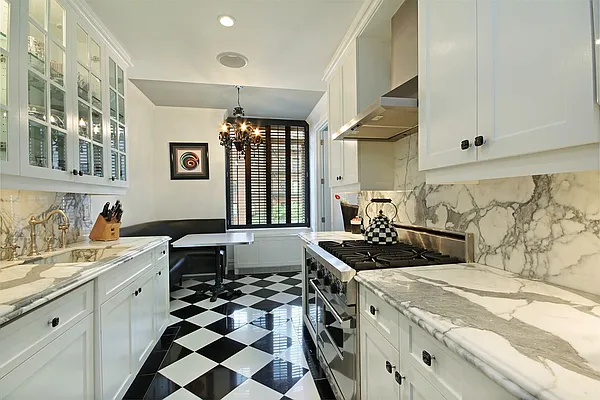 Sold by Corcoran | media 29