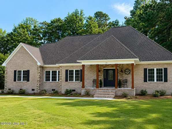 105 Circle Street, Washington, NC 27889
