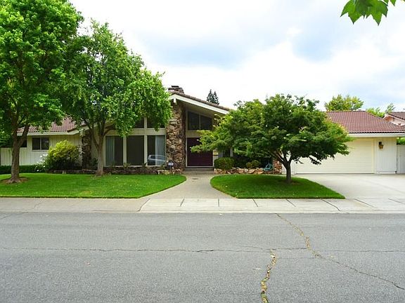 4th image of 180 Gifford Way