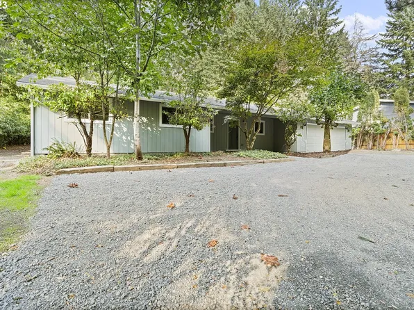 20695 SE Greenleaf Dr, Sandy, OR 97055