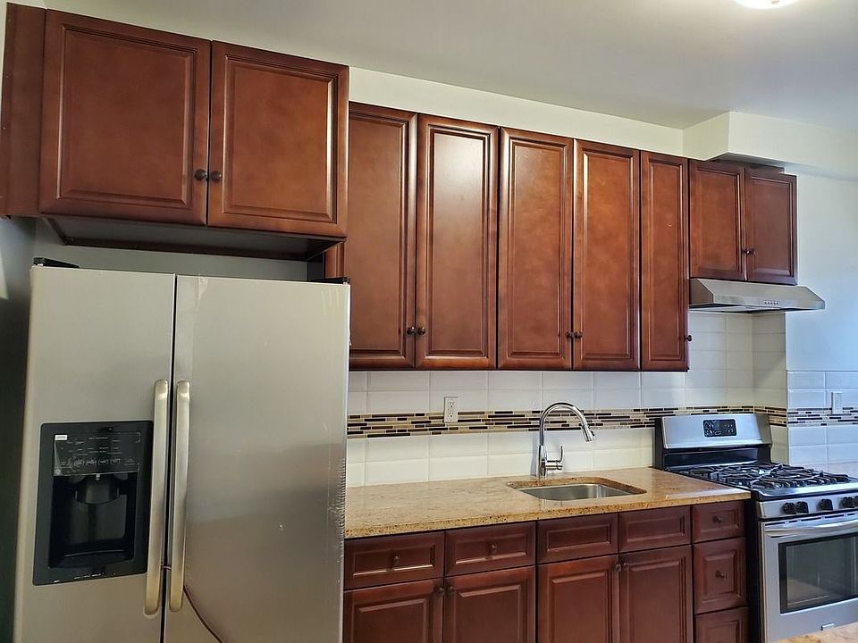 1st image of 28-06 36th Ave #1