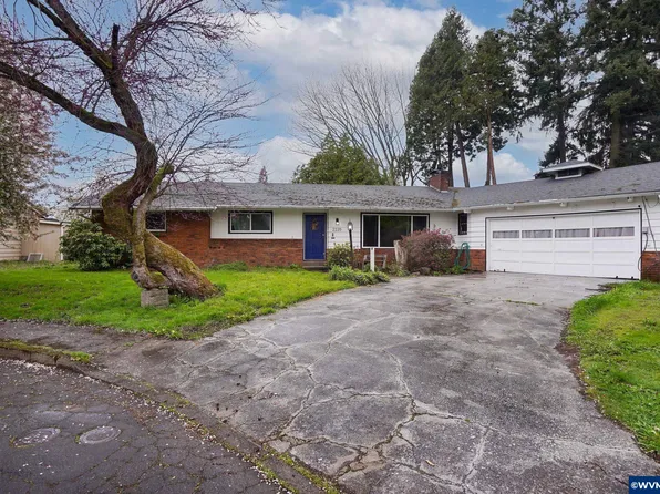 2235 34th Ave NE, Salem, OR 97301