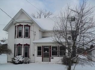 94 W Main St, New London, OH 44851