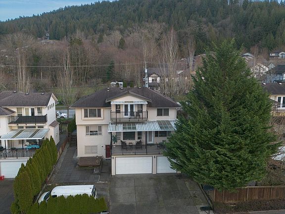 3rd image of 10707 248th St