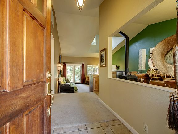 3rd image of 8022 Eastcliff Dr
