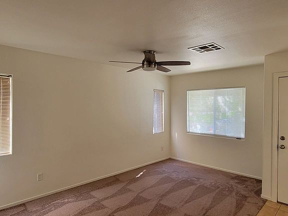 4th image of 10432 Dark Sands Ave