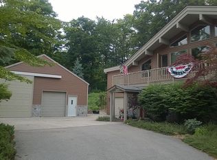 1545 Birchview Dr, Kewadin, MI 49648