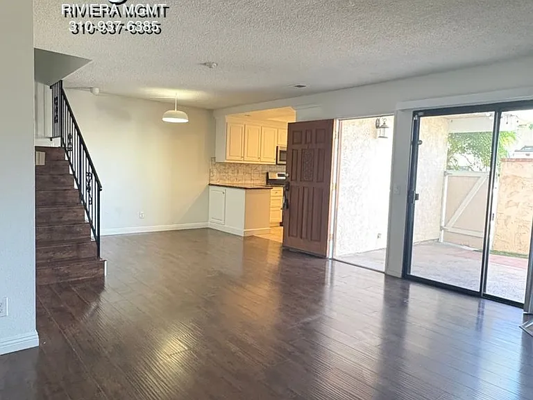 2300 Carnegie Ln #1 — Photo 6