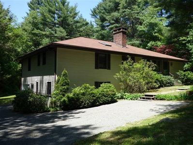 27 Sherwood Dr, Belchertown, MA, 01007
