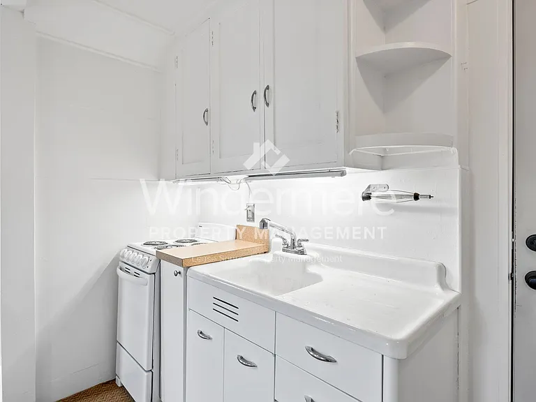 628 S Maple St — Photo 7