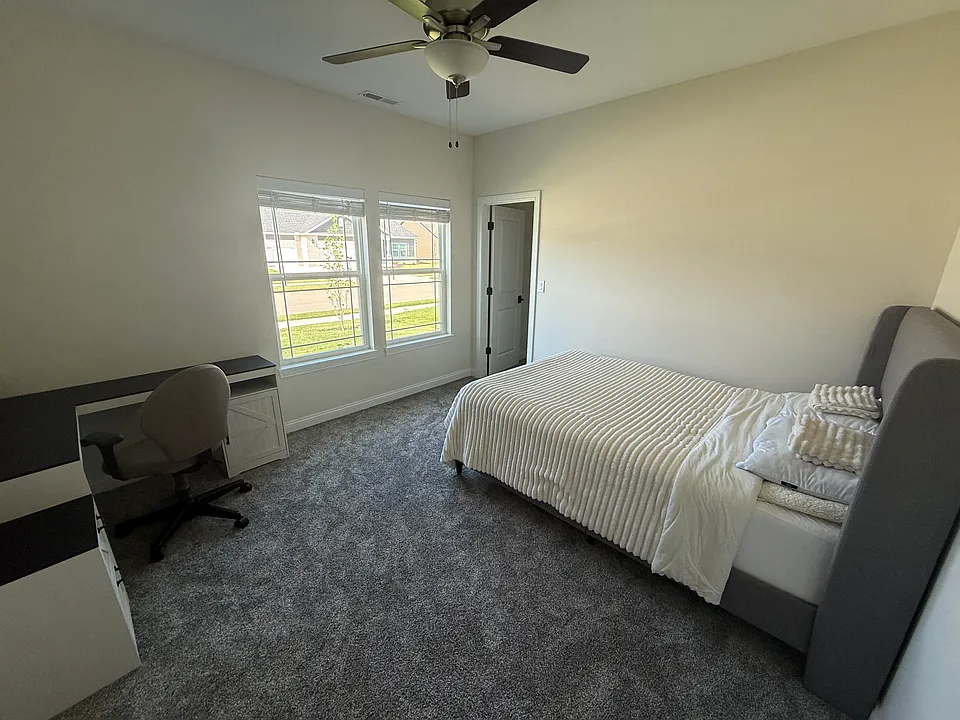 Hayloft Dr