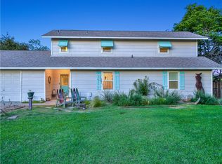 107 Channel Dr, Llano, TX 78643