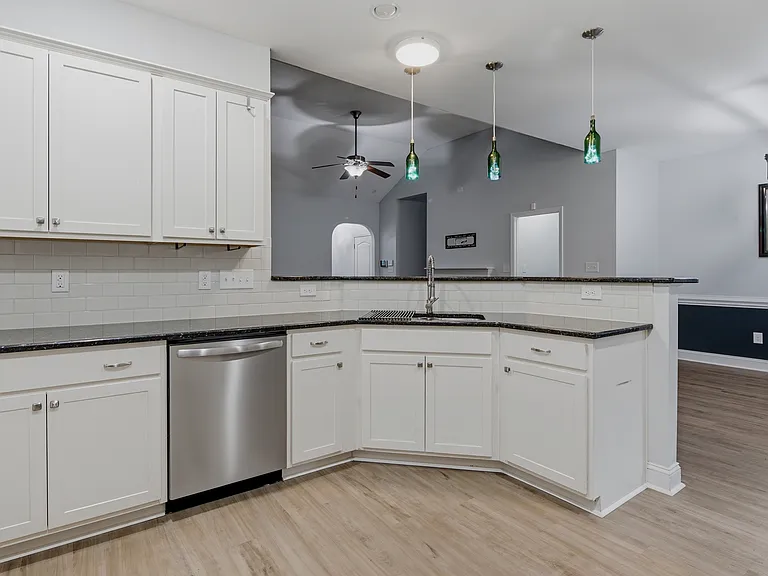 657 Equestrian Way — Photo 14