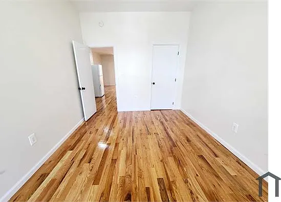 2710 Decatur Ave #2 — Photo 6