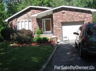 719 Denver Blvd, Edison, NJ 08820