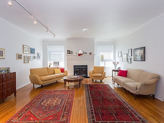3rd image of 149-07 Sanford Ave #3A