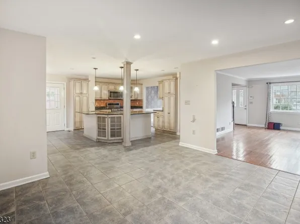 49 Madison Ave, Summit, NJ 07901