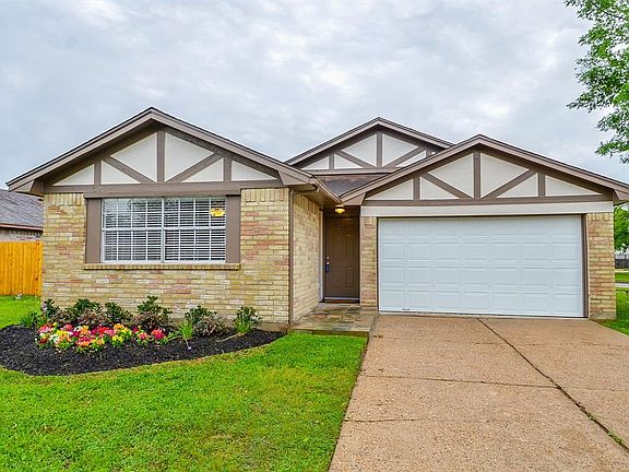 Beautiful home in a great neighborhood.