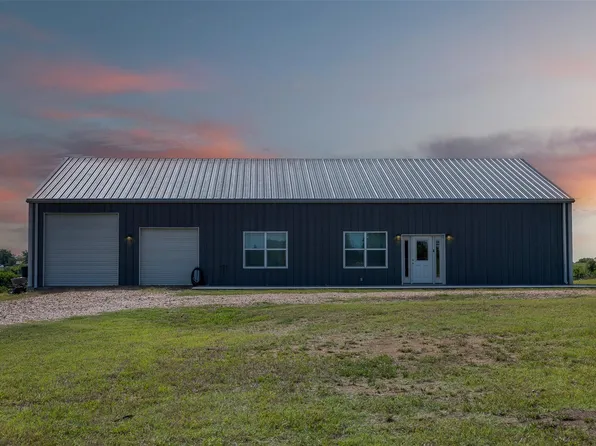 4330 Post Oak Point Rd, New Ulm, TX 78950