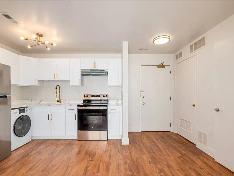 2110 Reamer Dr #101 — Photo 12