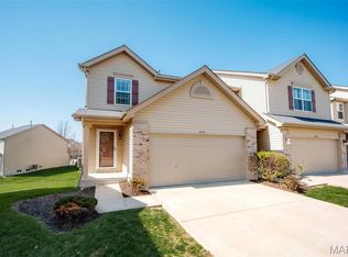 640 Country Heights Dr, Lake Saint Louis, MO 63367