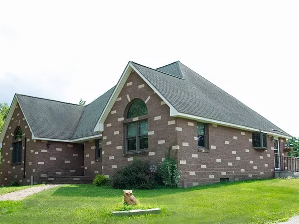 229 Hubbardston Rd, Templeton, MA 01468