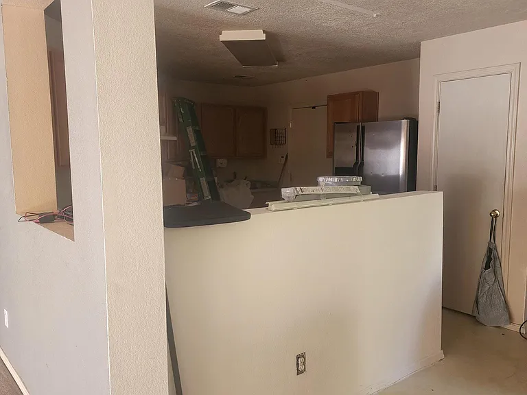 531 Cole Springs Dr SW — Photo 2