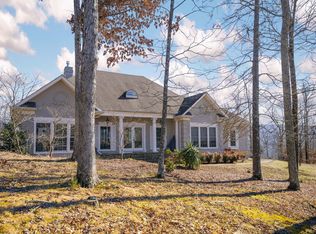 535 Whispering Pines Dr, Trenton, GA 30752