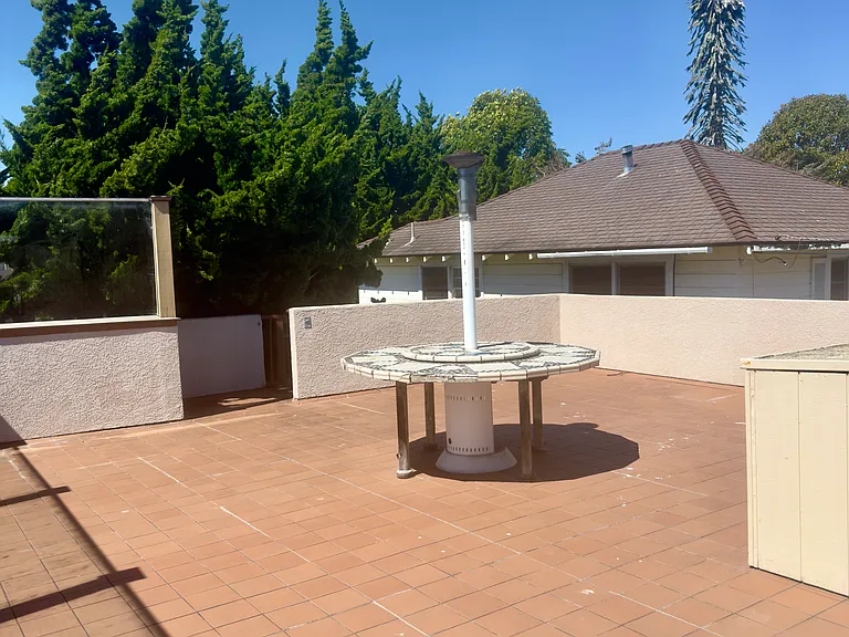 435 Dunes St — Photo 27