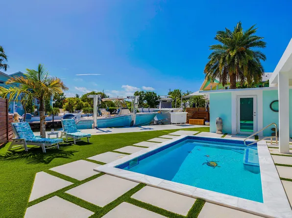 202 Pueblo St, Plantation Key, FL 33070