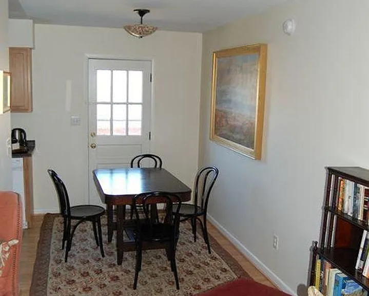 203 Myers St — Photo 6
