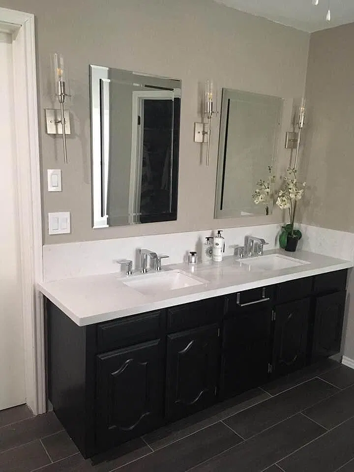 2401 S Jackson Rd — Photo 2
