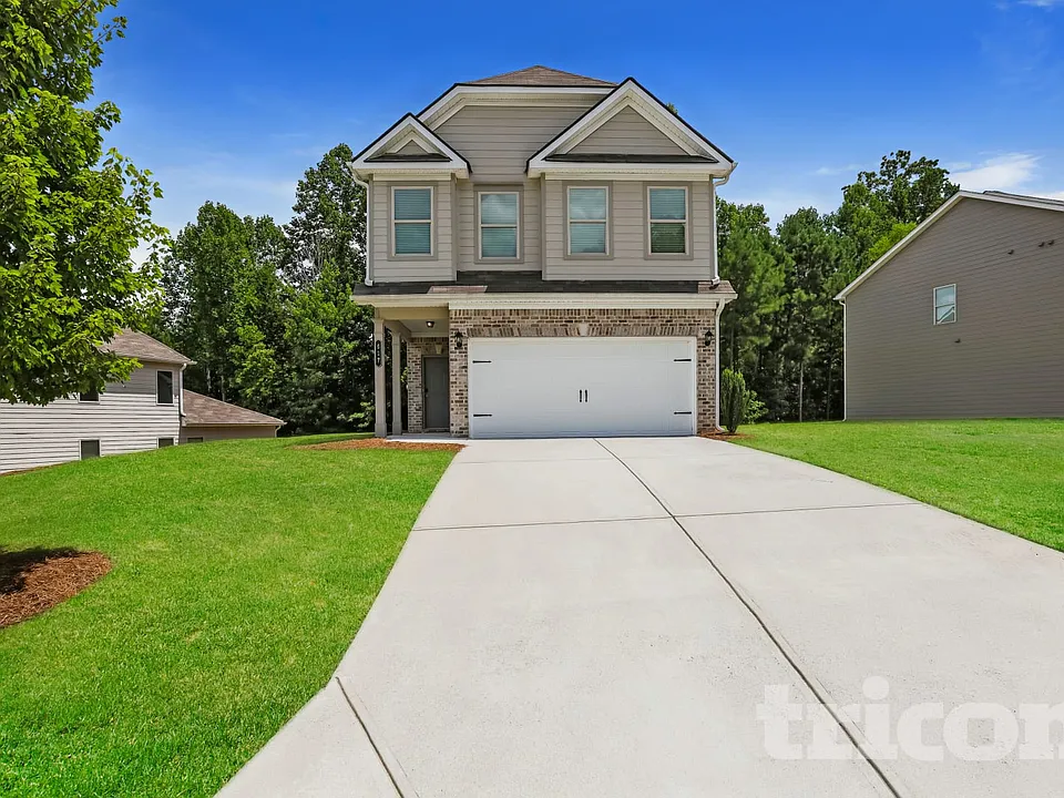 637 Ireland Ln