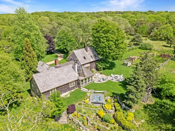 124-116 122 Old Farm Rd, Chilmark, MA 02535