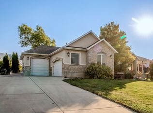 244 E Range Rd, Saratoga Springs, UT 84045