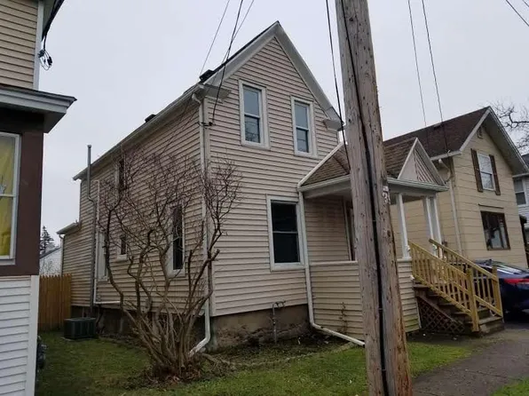 32 Columbia Ave, Batavia, NY 14020