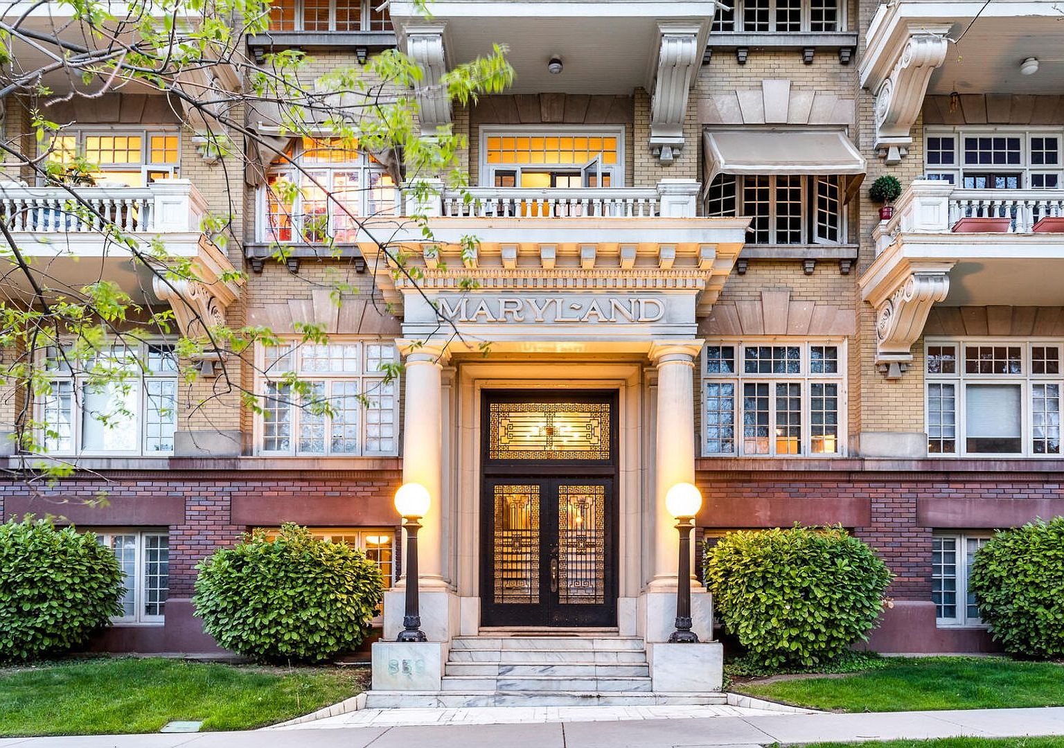 839 E South Temple St APT 201, Salt Lake City, UT 84102 Zillow
