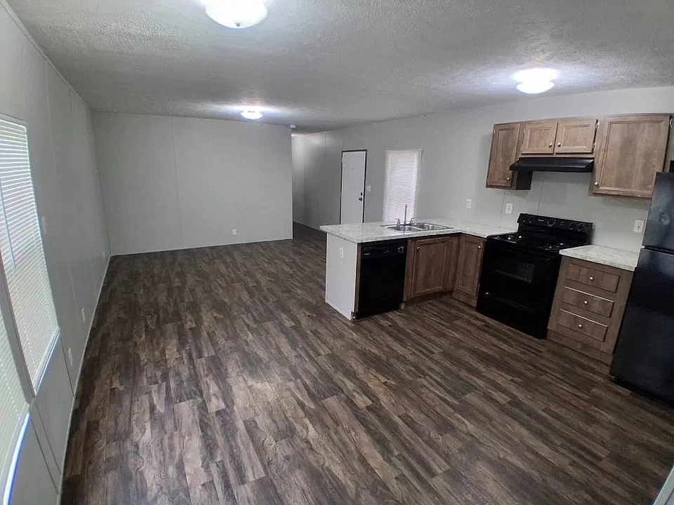 1751 E Ohio Pike #219