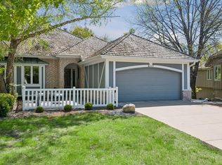 6117 Habitat Ct, Edina, MN 55436