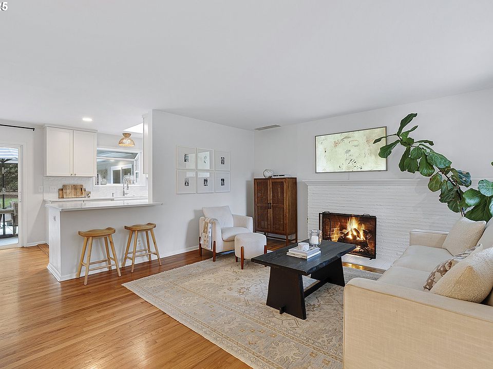 2060 SW Knollcrest Dr, Portland, OR 97225 | Zillow