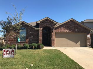 501 Earp St, Aubrey, TX 76227