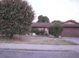 2222 Nelson St, Pomona, CA 91766