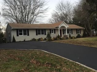 6 Crossway, Middletown, NJ 07748