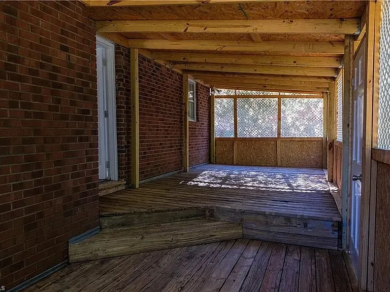 3706 Westfield St — Photo 18