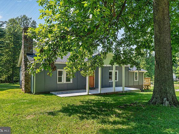 2nd image of 315 Eagle Rock Ln