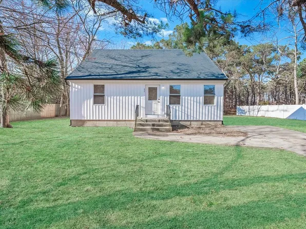 834 Bellport Avenue #834, Bellport Village, NY 11713